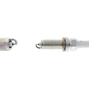 Bujía NGK SILZKFR8D7S Laser Iridium para automóvil (ref. 95875)